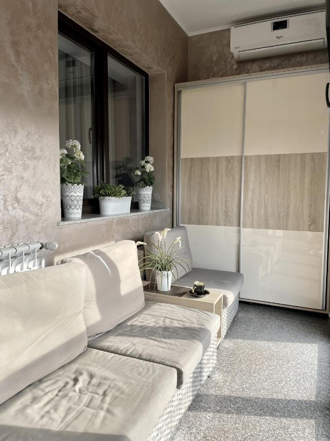 Home Away From Home - Dristor Bucharest Exterior photo